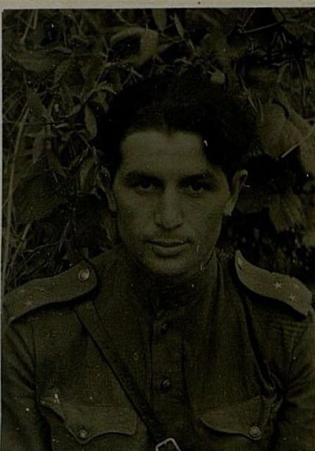 Фотография: Старший лейтенант Гончаров С.С. командир роты