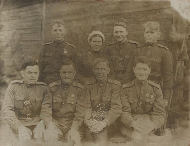 Image: On the release of the Training Company. Sitting (from left to right) the deputy of the fortified area for political affairs, Captain Ivanyushkin, Major Kasner, Lieutenant Colonel Bialiatsky, the commander of the fortified area, Captain Khait. Standing: Lieutenant Novikov, Lieutenant of the Medical Service Kuruleva, Senior Lieutenants Kuchkin, Kopyl.