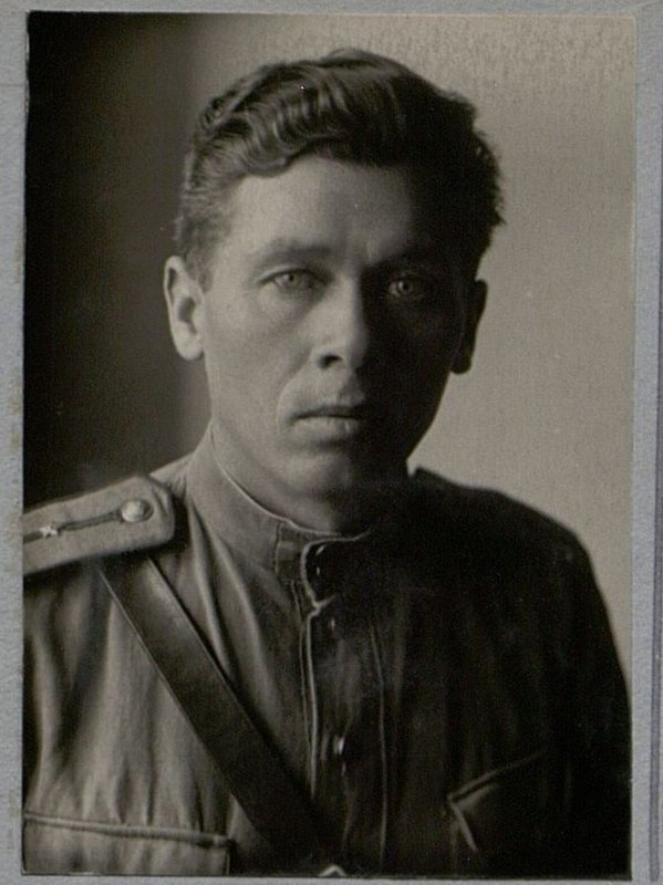 Фотография: Заместитель командира батальона по политической части капитан Чукуров М.В.