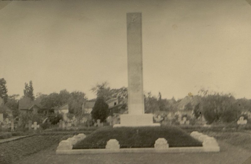 Image: Сity of Szeged. Common monument at the military cemetery