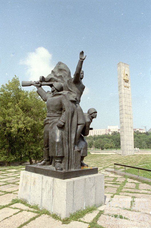 Sculpture "Victory" on a memorial site