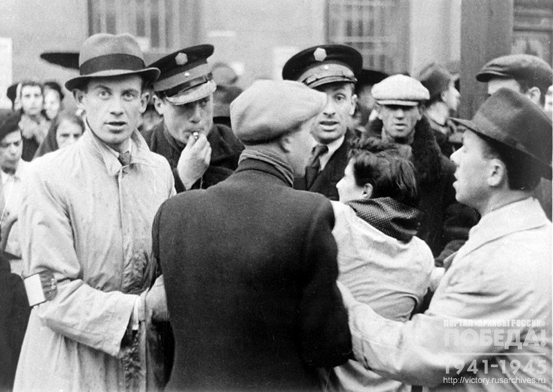 Scene in the Warsaw ghetto