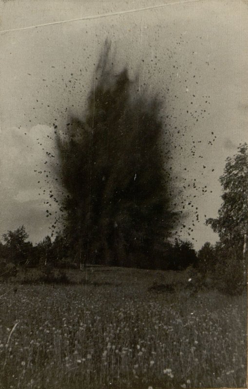 Фотография: Врзыв фугаса (200 кг ВВ)