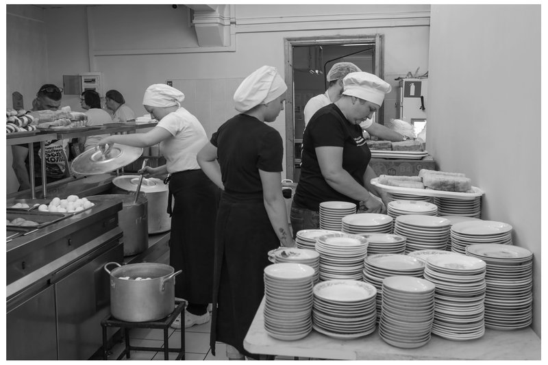 Kursk State Agricultural University has accommodated over 600 refugees from the border areas of the Kursk Region in its dormitories.