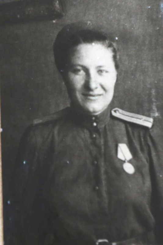 Saprykina Anna Ivanovna, Junior Lieutenant of the medical service, plaster technician
