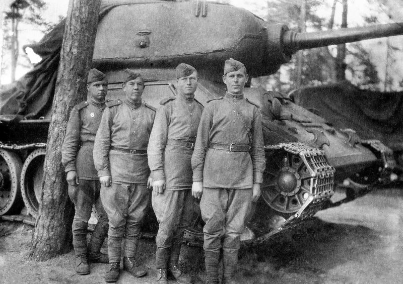 Танкисты.