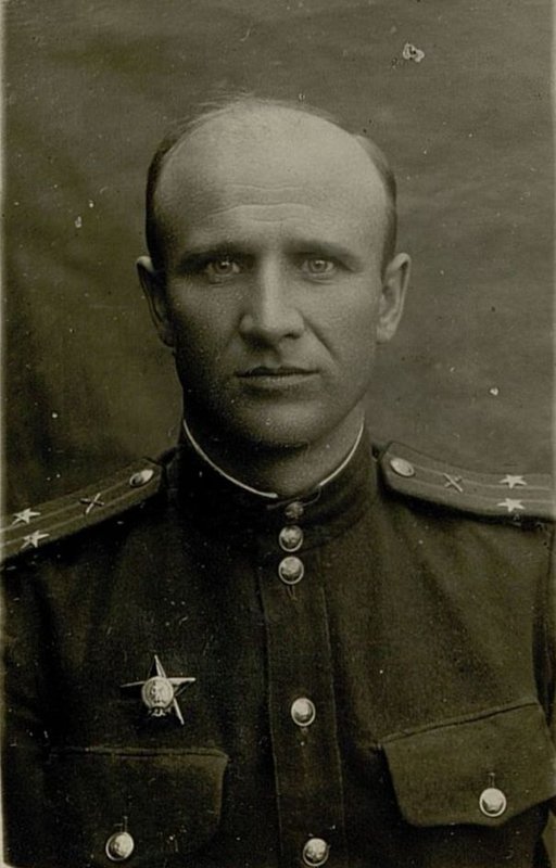 Фотография: Подполковник Терличенко Яков Ефимович. Командир 32 отдельной минометной бригады РГК (Резерва главного командования)