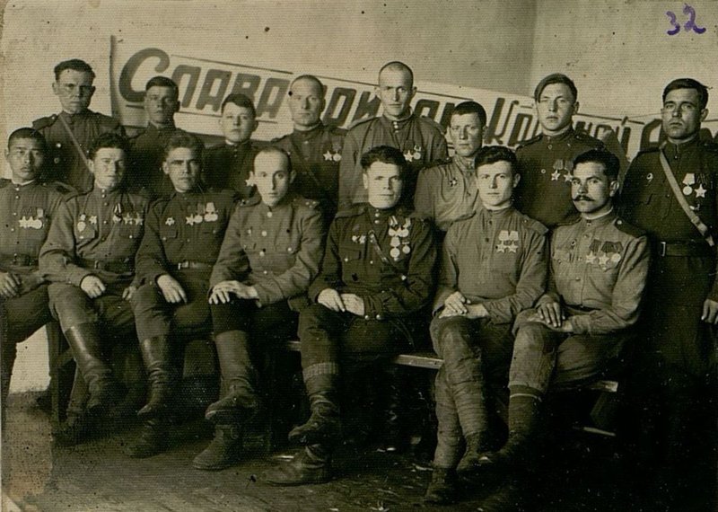 Image: Group of Knights of the Order of Glory