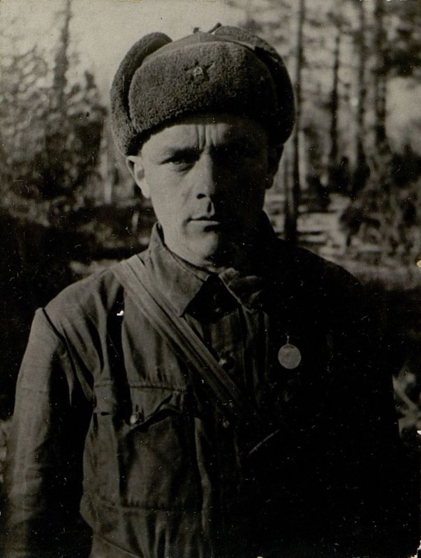 Фотография: Сидоров В.И., наводчик