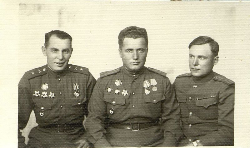 Image: Guards regiment commander Lieutenant Colonel A.P. Shiryaev (in the center). Chief of Staff of the Guard Regiment Major Kravchenko F.P. (left). Head of the Political Department of the Guard Regiment Lieutenant Colonel A.I. Vishnevsky (on right)