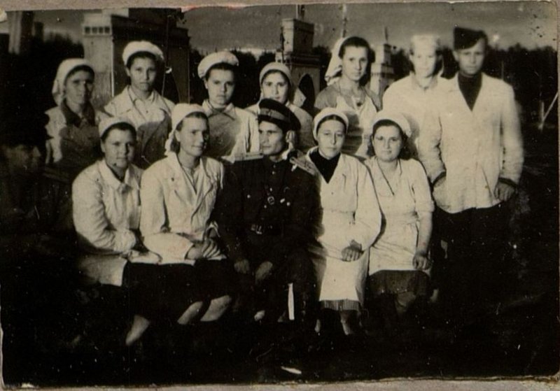 Image: The chefs of the catering unit