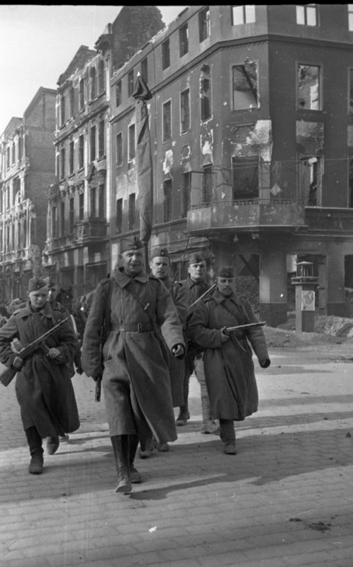 «В захваченном Глогау.»