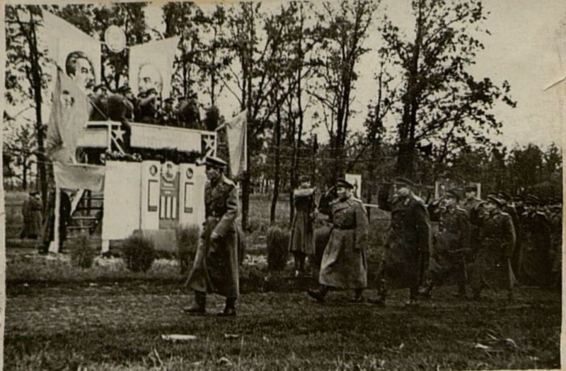 Фотография: 2-х летие 12 запасной стрелковой дивизии