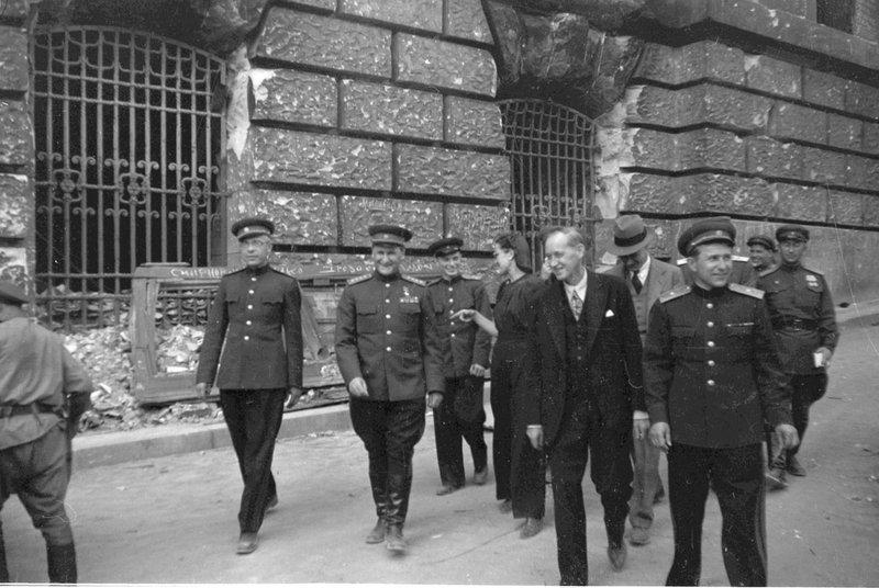 Без названия