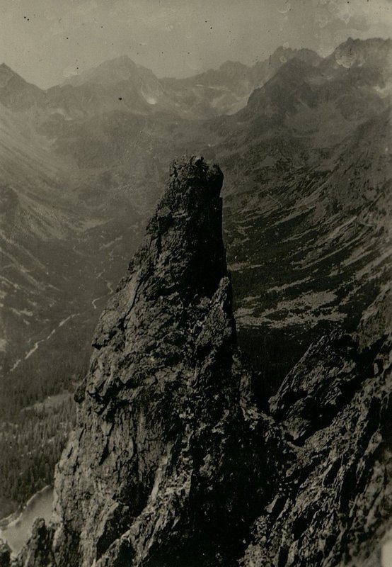 Image: Spire on the eastern slopes of the Tatras