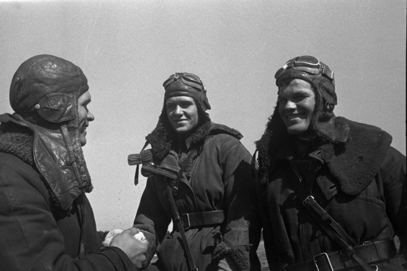 Soldiers of an aircraft unit under command of Captain Zavyalov A.I. 
 