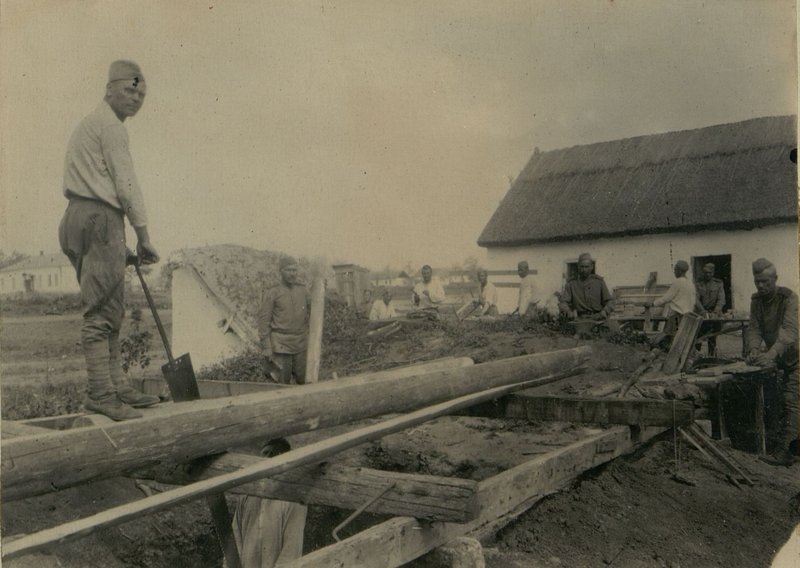 Фотография: Бригада плотников