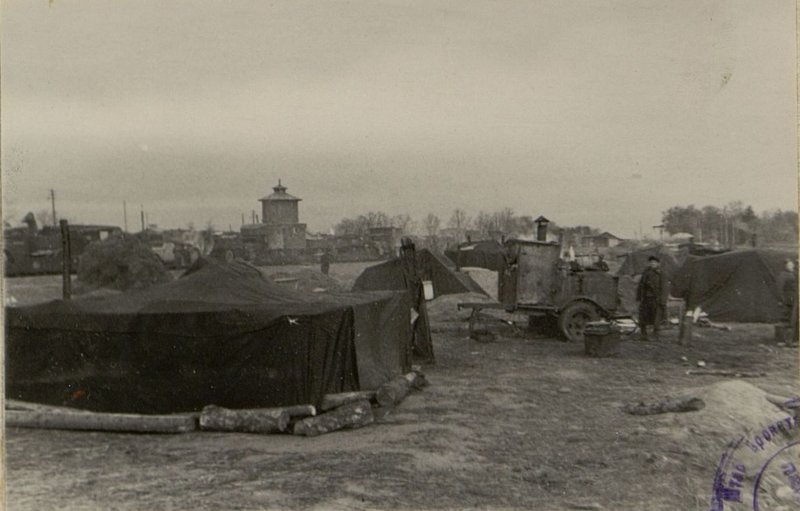 Image: Tankers' camp at Valmiera station