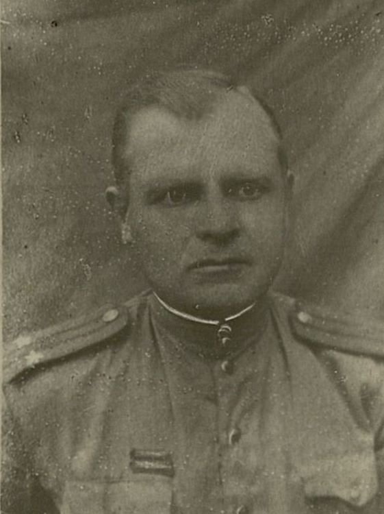Фотография: Подполковник Еськов Владимир Григорьевич. Командир 20 стрелкового полка 37 стрелковой дивизии