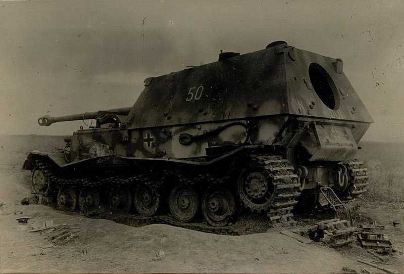 Image: Self-propelled gun "FERDINAND", knocked out at height 243.1 by the 7th battery of the 208th howitzer artillery regiment (GAP) of the 5th Artillery Division of the Reserve of the High Command. - 122 mm howitzer shell tank track on 5.7.43