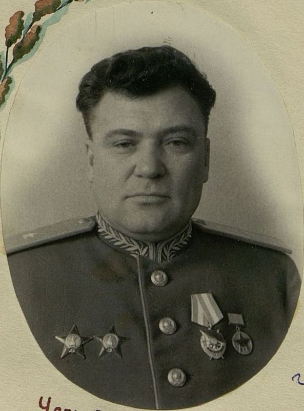 Фотография: Член Военного Совета генерал-майор Романенко А.А.