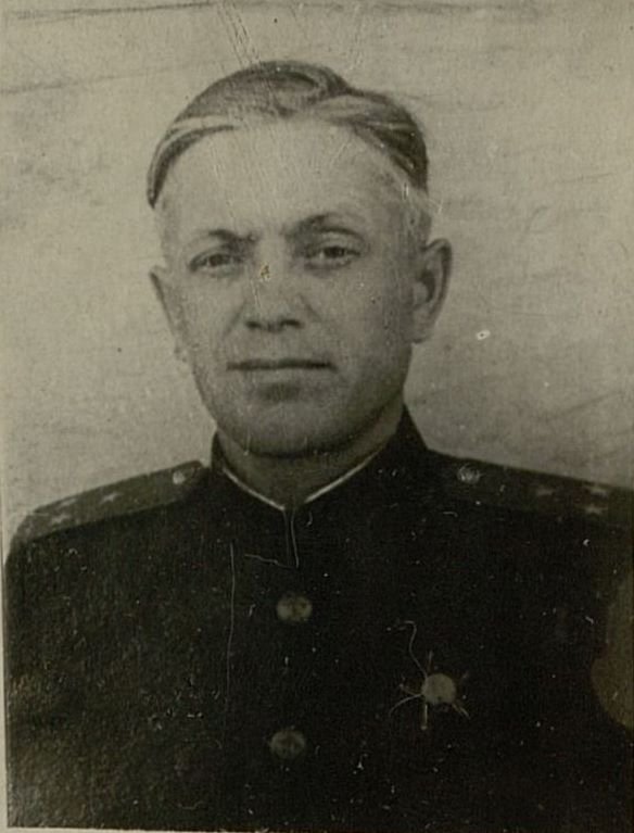 Фотография: Полковник Яковлев Леонид Васильевич. Командир 150 стрелковой дивизии