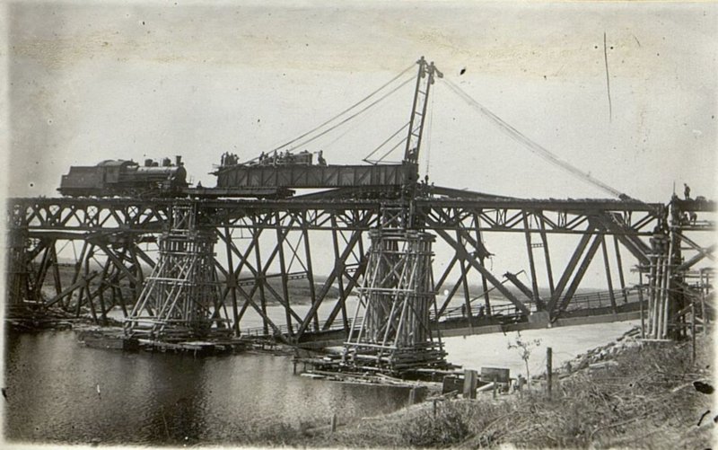 Image: Bridge over the Dnieper river near the city of Mogilev