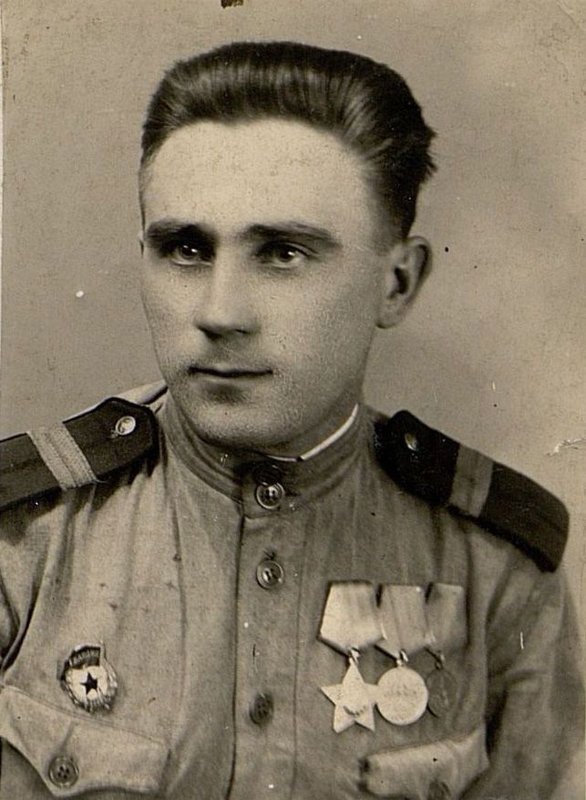 Фотография: Гвардии сержант топо-взвода Гуськов И.