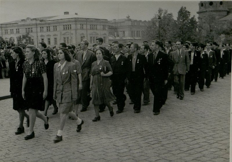 Фотография: Вручение медалей "За победу над Германией в Великой Отечественной войне 1941-45 г.г." болгарским войскам