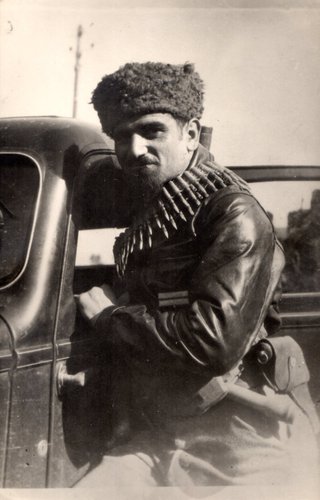 Боец 1-го советского партизанского полка Нуриджанян С.Б. Южная Франция, 1944 г.