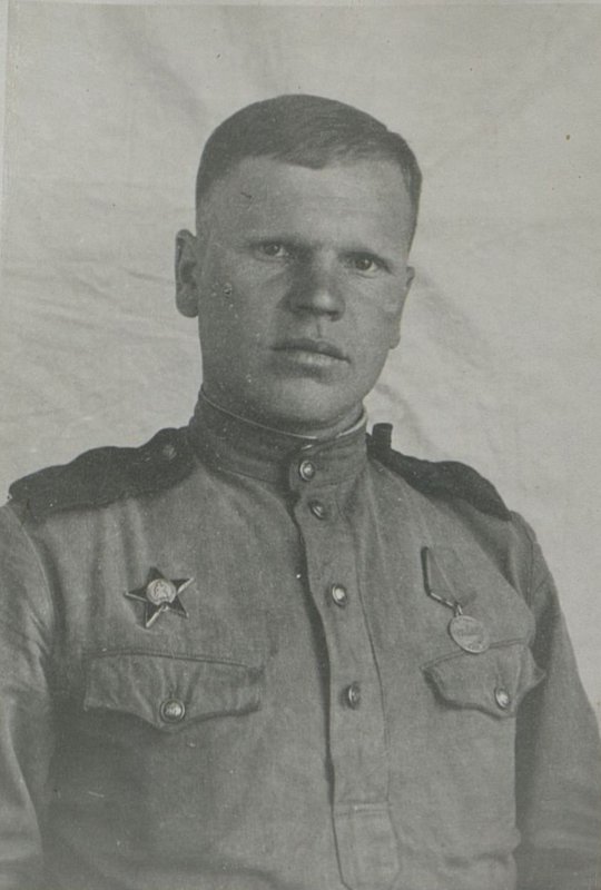 Image: Assistant platoon commander Sergeant Magdenko
