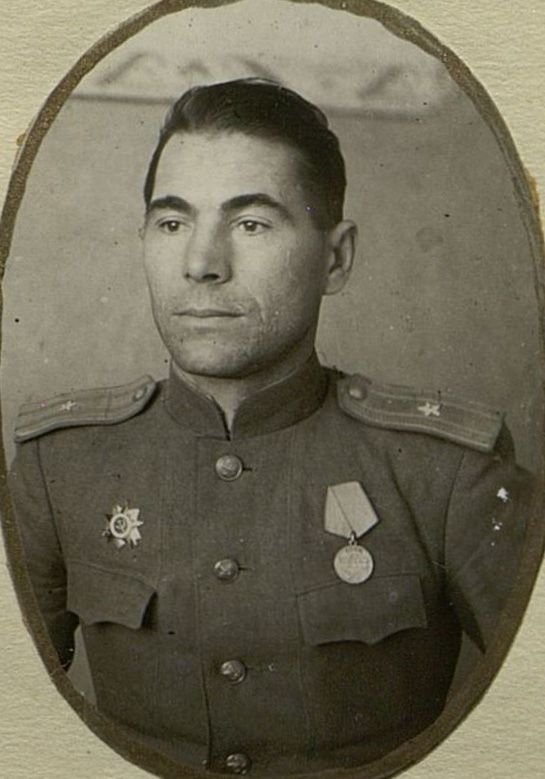 Фотография: Инспектор политотдела майор Куропятник И.И.