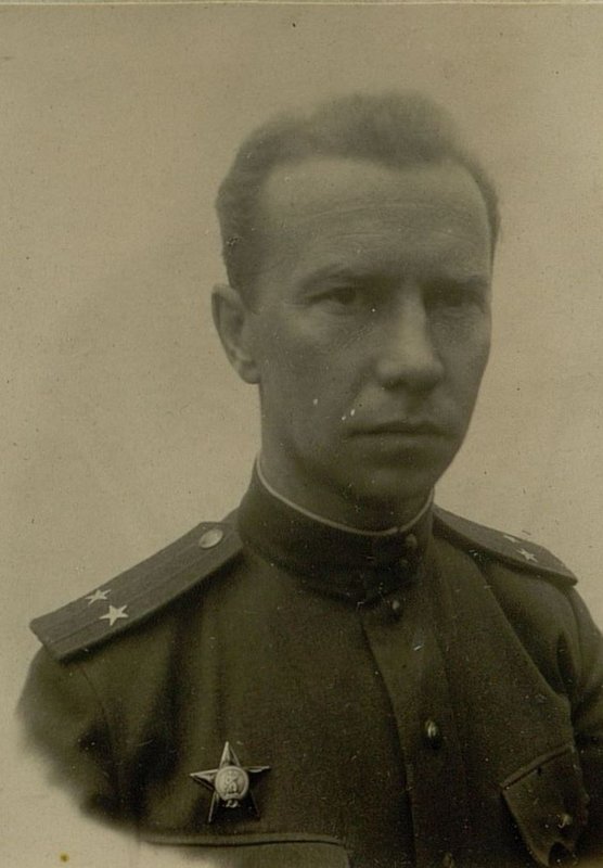 Фотография: Подполковник Ершов Виктор Михайлович. Начальник организационного отдела - он же заместитель Начальника штаба тыла северо - западного фронта