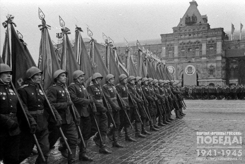 Войска на Параде Победы