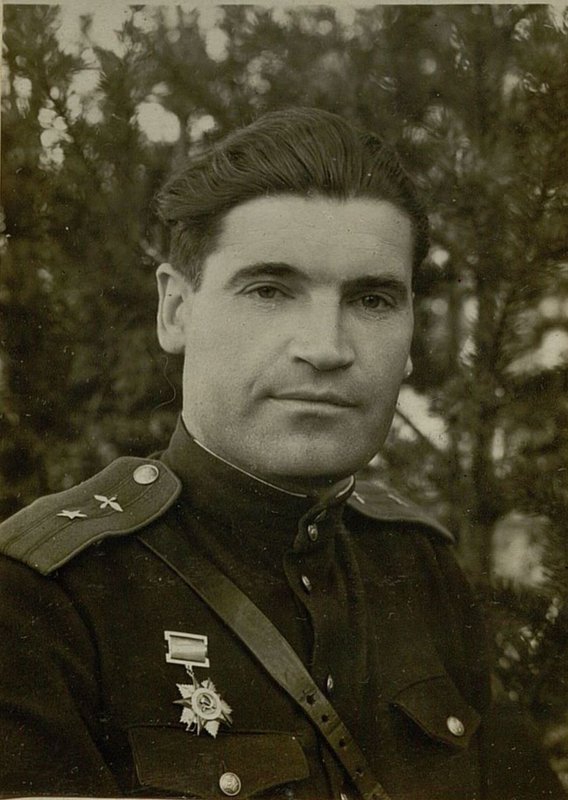 Фотография: Майор Гаврильченко Андрей Яковлевич. Командир 72 Петрозаводского Разведывательного авиаполка