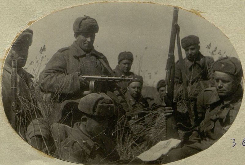 Фотография: Фотоальбом боевого пути войск армии