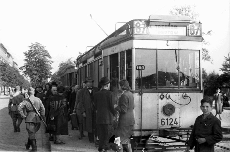 ...And a tram traffic is restored (Berlin)