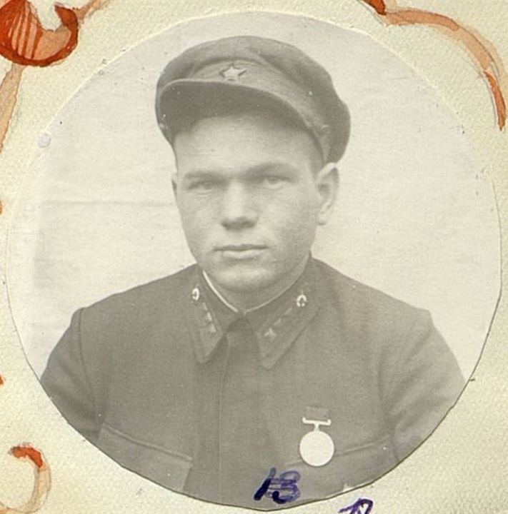 Фотография: Старший лейтенант Клецов