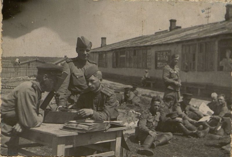 Image: In Tula, near the regimental club