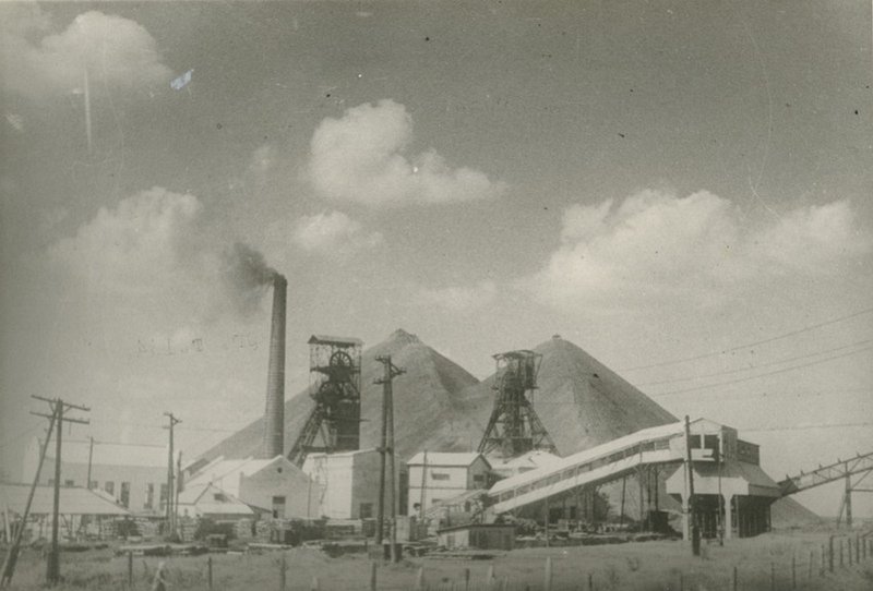 Общий вид восстановленной крупной шахты в Донбассе 4-21 имени газеты «Правда» комбината Сталинуголь