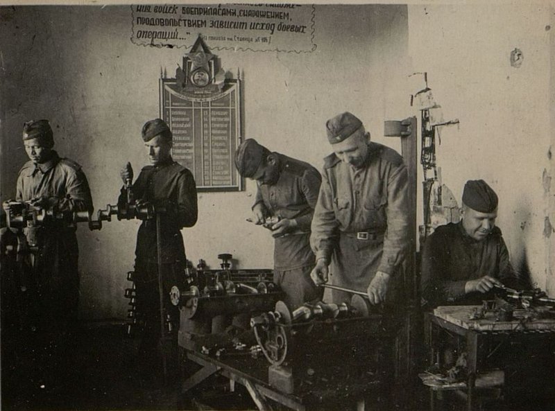 Фотография: Амковка коленного вала, ремонт мотора ГАЗ-АА и реставрация якоря динамо-машины
