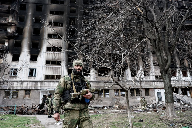 Военнослужащий СОБРа "Ахмат" в Мариуполе