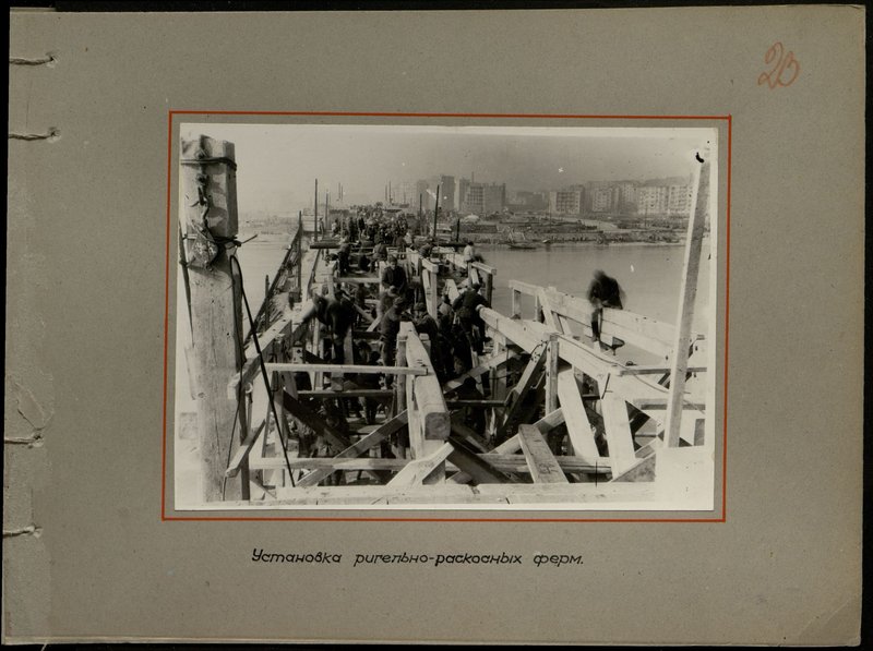 Original image: Installation of cutters for boring blocks and grinding blocks