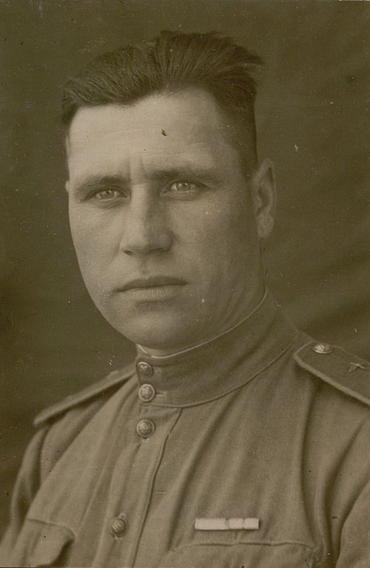 Image: Transport platoon commander Junior Lieutenant Petrichenko