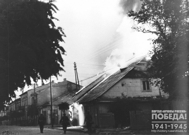 Street fight on the outskirts of Warsaw