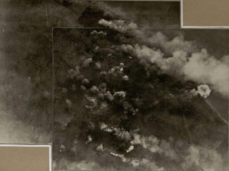 Фотография: Бальга. После штурмового и бомбардировочного удара авиации