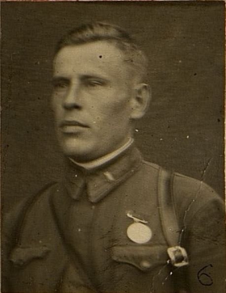 Фотография: Старший политрук Цупов Ф.Т.