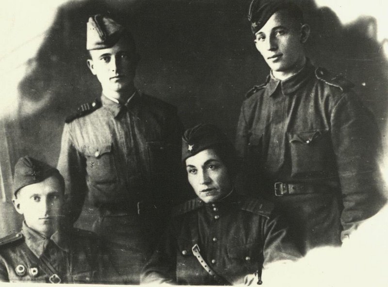 The crew of the tank "Comrade-in-arms"