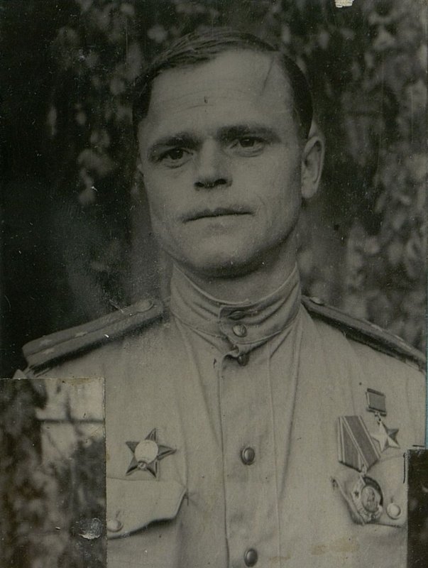 Фотография: Герои армии