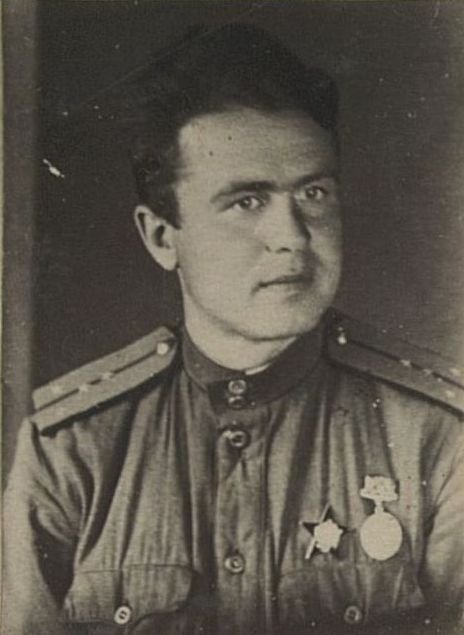 Фотография: Начальник штаба 29 инженерно-саперной бригады капитан Орлов